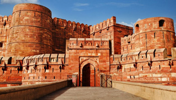 Front view of Agra Fort